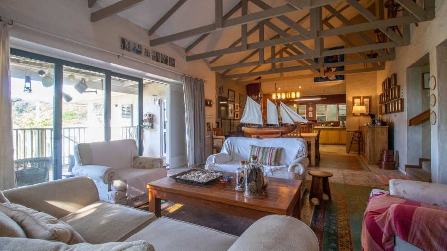 3 Bedroom Property for Sale in Bonza Bay Eastern Cape